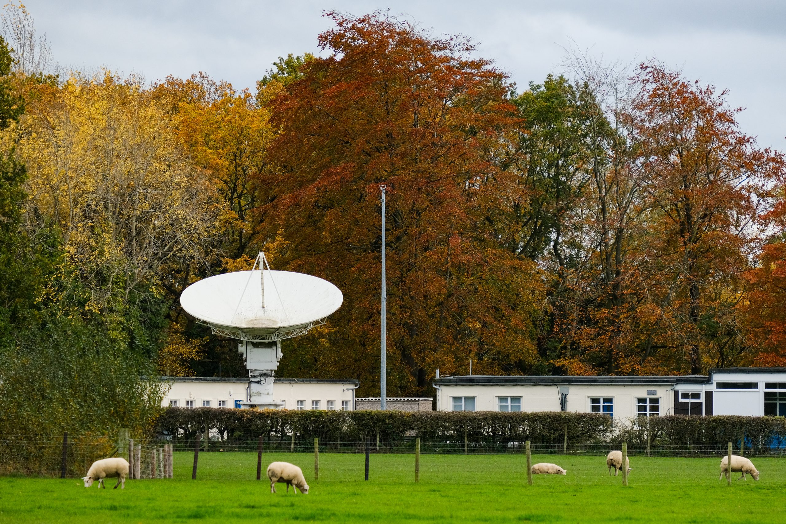 An image of the 7 metre telescope at the Jodrell Bank Observatory
